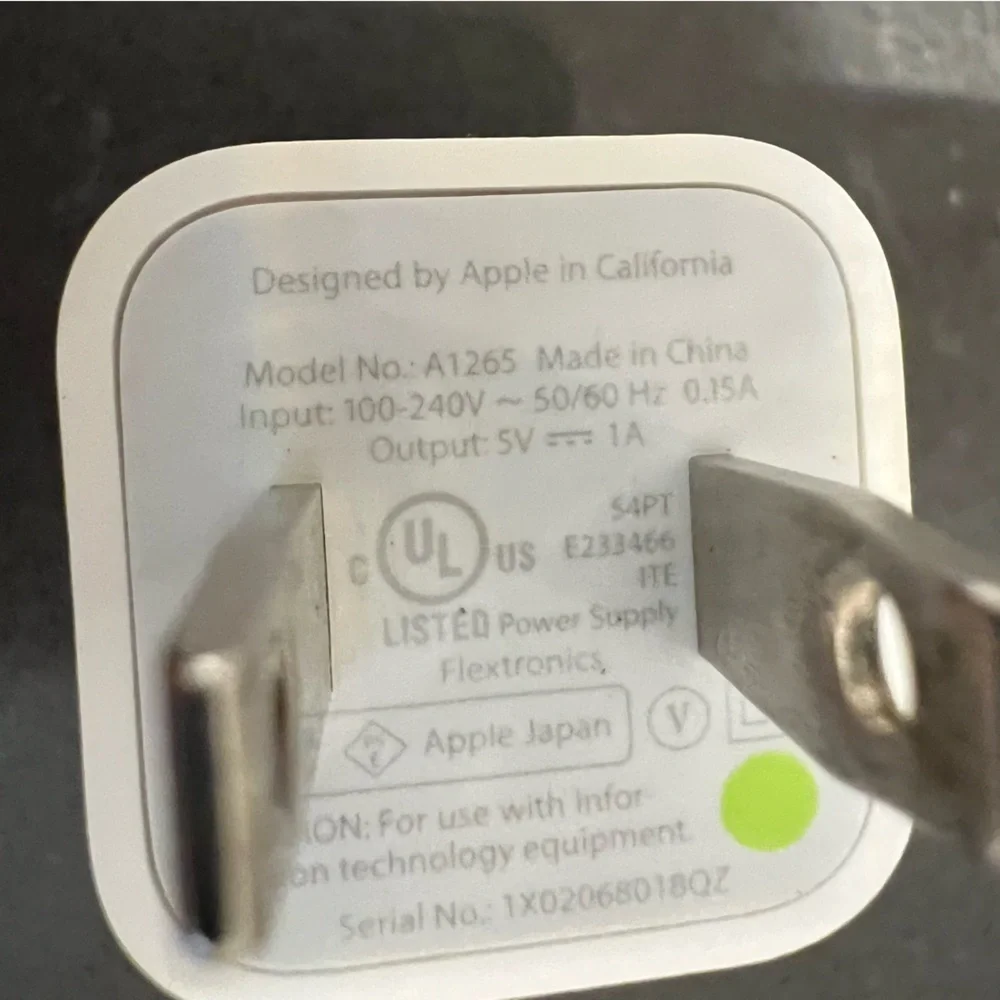 Apple USB Power Adapter Wall Charger Model A1265